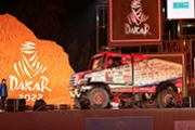 Hino Team Sugawara durante la ceremonia inaugural del Dakar 2022 